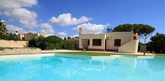 Contratto di affitto casa vacanza