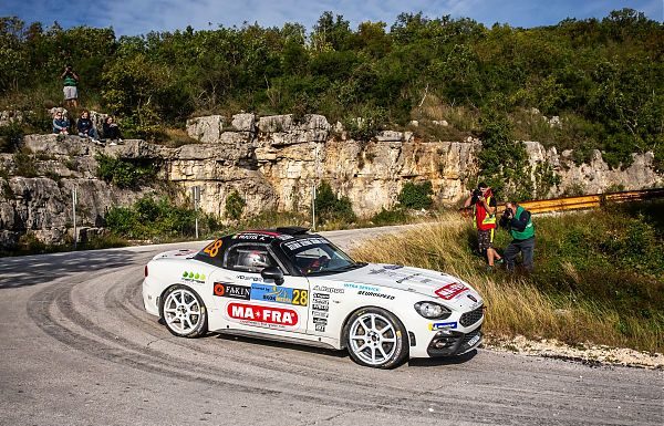ANCORA UN SUCCESSO IN R-GT PER ABARTH 124 RALLY DI NUCITA IN SLOVENIA