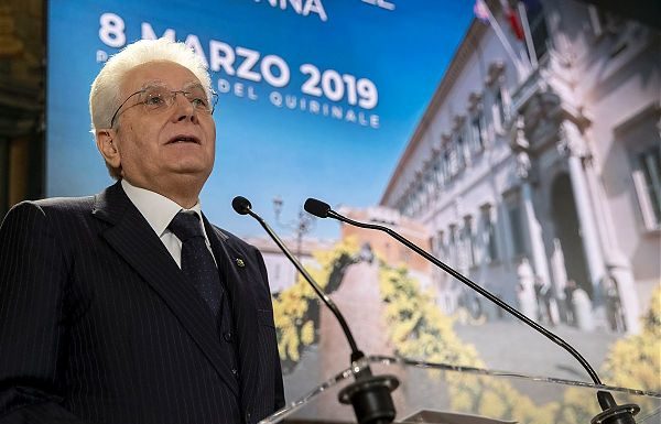 8 MARZO: MATTARELLA “INGIUSTIFICABILI DISEGUAGLIANZE SALARIALI”