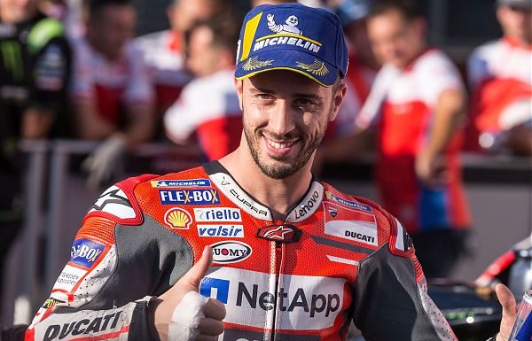 MOTOMONDIALE: GP QATAR. DOVIZIOSO VINCE SU MARQUEZ, ROSSI 5^ / FOTO