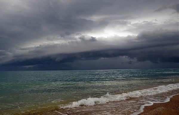 VENTI DI BURRASCA IN ARRIVO AL SUD E IN SARDEGNA