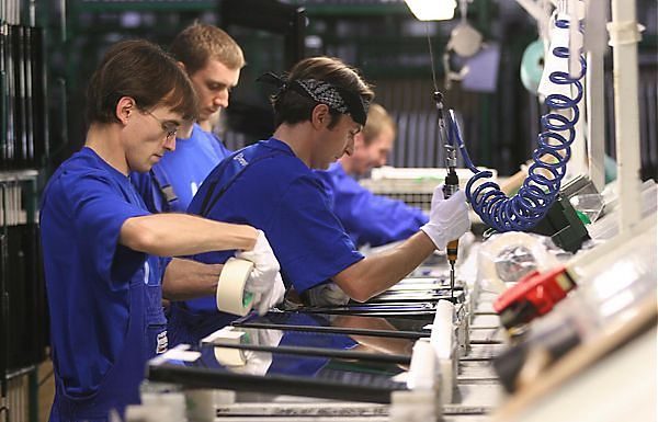 INDUSTRIA, A GENNAIO FATTURATO E ORDINI IN CRESCITA