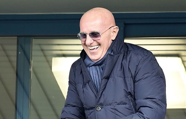 CALCIO: “FRANCE FOOTBALL”, MICHELS MIGLIOR TECNICO STORIA, 3^ SACCHI