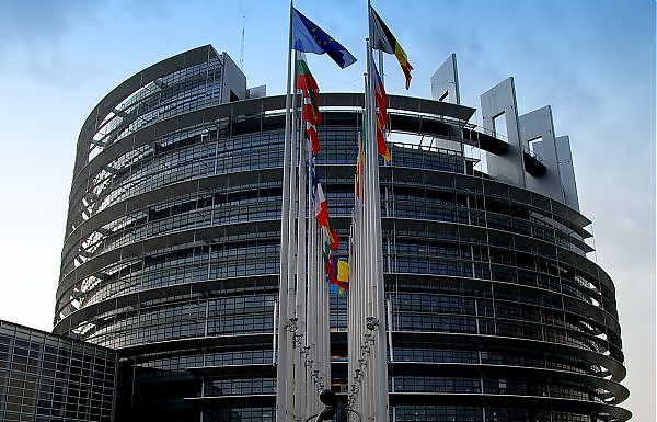 DAL PARLAMENTO EUROPEO VIA LIBERA ALLA RIFORMA DEL COPYRIGHT