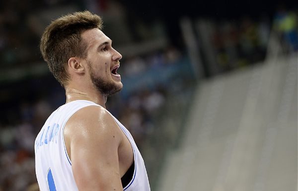 BASKET: NBA. GALLINARI TORNA E DA’ SPETTACOLO, SCONFITTA PER BELINELLI