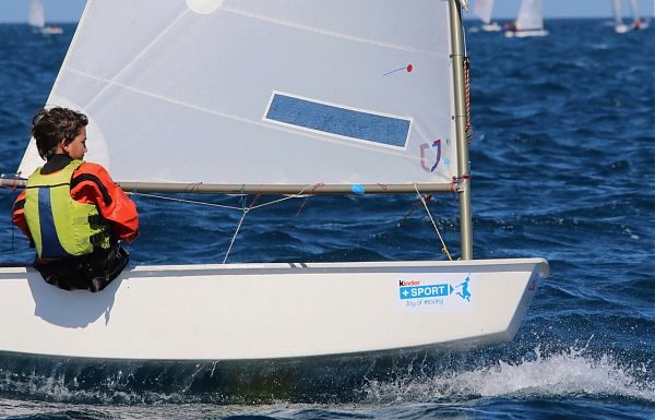 VELA: A SENIGALLIA 2^ TAPPA TROFEO OPTIMIST ITALIA KINDER + SPORT