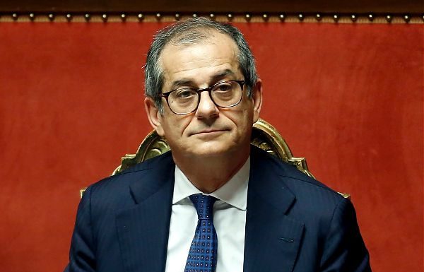 TRIA “STUDIAMO ALTERNATIVE AD AUMENTO IVA”