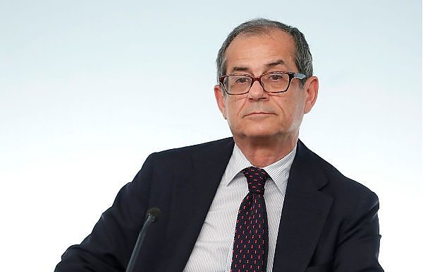 TRIA “NESSUNA MANOVRA CORRETTIVA, NE’ PATRIMONIALI”