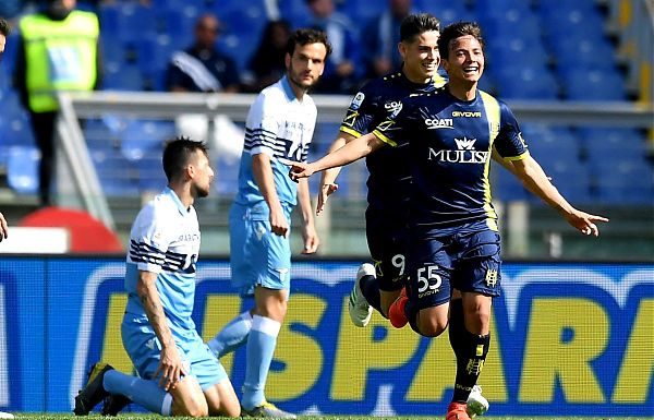 CALCIO: SERIE A. HARAKIRI LAZIO, TORINO SOGNA, BOLOGNA TRAVOLGE SAMP