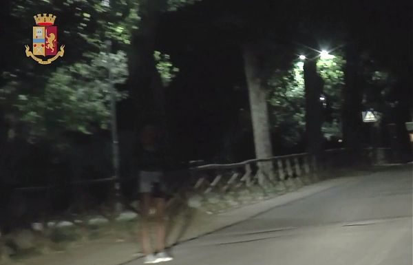 RIDUCEVANO IN SCHIAVITÙ DONNE AFRICANE,ARRESTATI 2 NIGERIANI A PERUGIA
