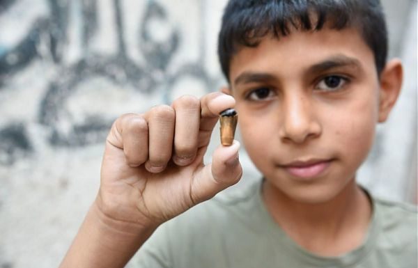SAVE THE CHILDREN, INFANZIA NEGATA A 1 BAMBINO SU 3 AL MONDO