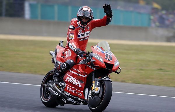 MOTOMONDIALE: GP ITALIA. PETRUCCI VITTORIA DA URLO, ROSSI DELUDE