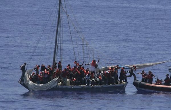 MIGRANTI, IL COMUNE DI PALERMO CERCA FAMIGLIE CHE ACCOLGANO RIFUGIATI