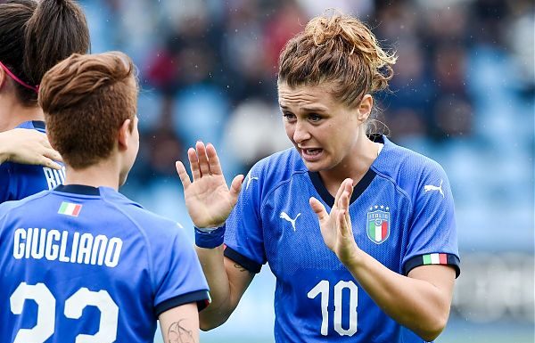 CALCIO: MONDIALI DONNE. ITALIA-GIAMAICA 5-0, AZZURRE AGLI OTTAVI