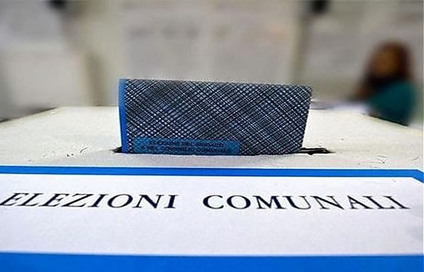 CENTRODESTRA IN TESTA A CAGLIARI, SASSARI AL BALLOTTAGGIO