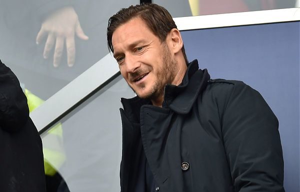 TOTTI LASCIA LA ROMA “SONO STATO UN PESO PER LA SOCIETA'”
