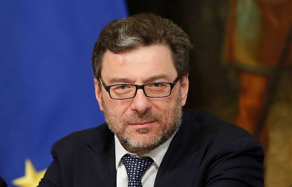 GIORGETTI CONTRO BORGHI “MINI BOT NON SONO CREDIBILI”