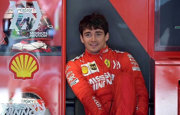 LECLERC “MERCEDES AVANTI, MA TEAM FERRARI CI CREDERÀ FINO ALLA FINE”