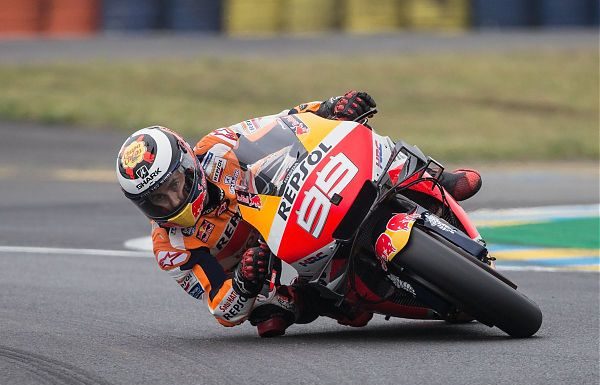 VINALES IL MIGLIORE NELLE LIBERE DEL GP D’OLANDA, LORENZO SI FA MALE