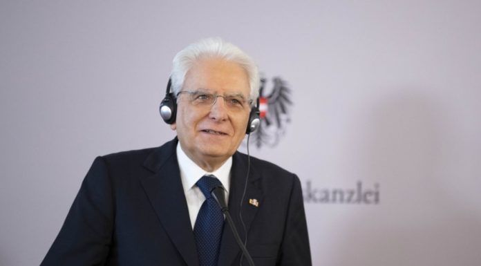 MATTARELLA “PROCEDURA D’INFRAZIONE NON HA RAGIONE DI ESSERE APERTA”