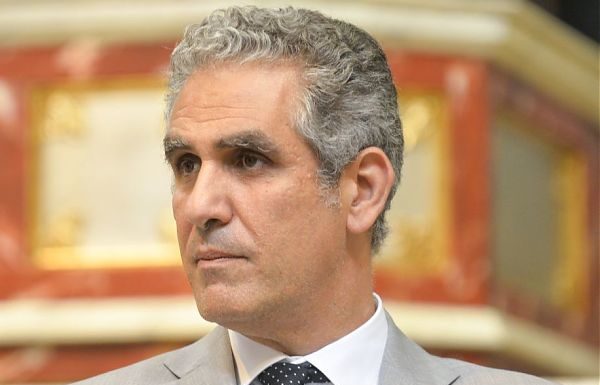 FOA ACCOGLIE LA RICHIESTA DELLA VIGILANZA E SI DIMETTE DA RAI COM