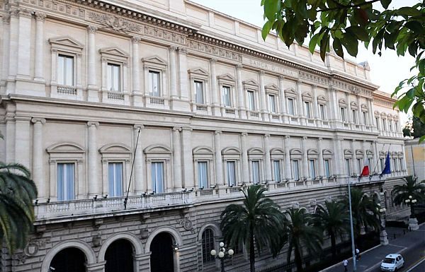 PER BANKITALIA PIL +0,8% NEL 2020 E +1% NEL 2021