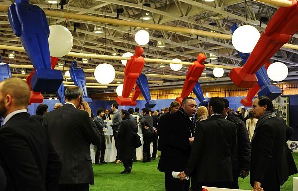 RIFORMA AGENTI SPORTIVI, LA PROROGA SALVA IL CALCIOMERCATO