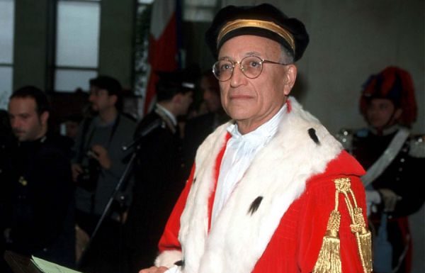 MORTO BORRELLI, GUIDÒ IL POOL DI MANI PULITE