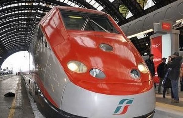 TRAFFICO TRENI IN TILT, RIMBORSO INTEGRALE PER CHI RINUNCIA AL VIAGGIO