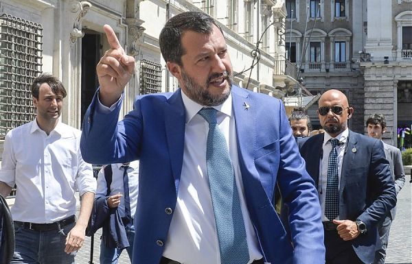 SALVINI “PAROLE DI CONTE? MI INTERESSANO MENO DI ZERO”