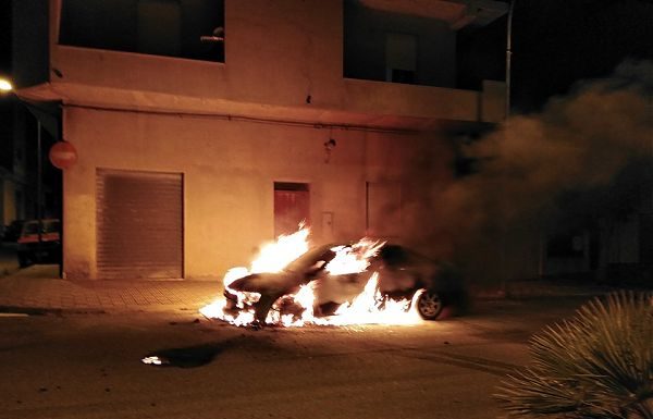 DUE ATTENTATI INCENDIARI NEL NUORESE