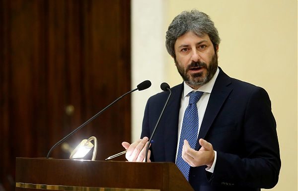 GOVERNO, FICO “NORMALI LE DIVISIONI TRA M5S E LEGA”