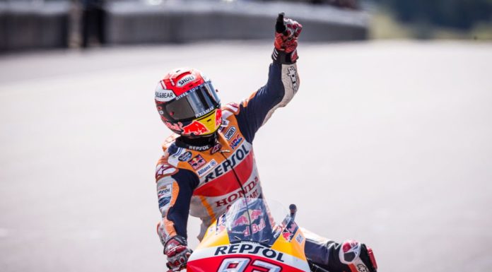 A BRNO TRIONFA MARQUEZ DAVANTI A DOVIZIOSO, ROSSI SESTO