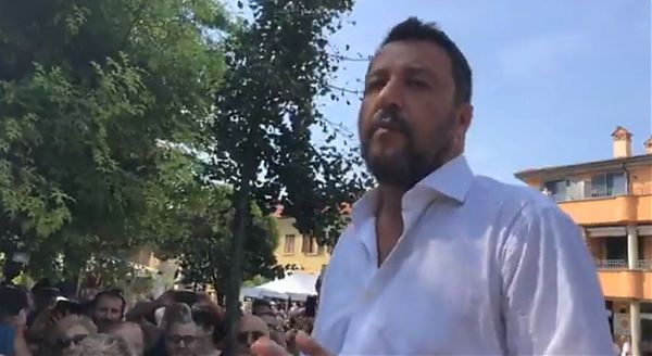 SALVINI “O SI FANNO COSE IMPORTANTI O TORNIAMO AL VOTO”