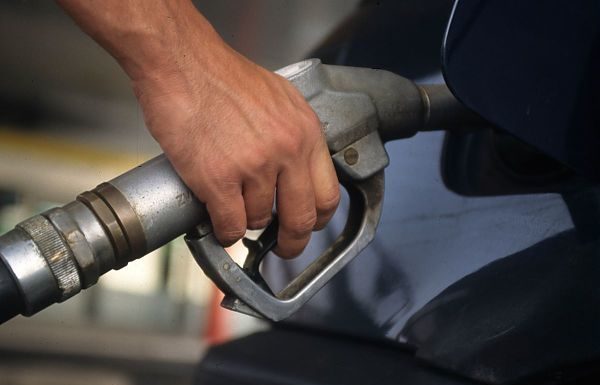 A PALERMO E CAGLIARI LA BENZINA PIU’ CARA, PERUGIA LA PIU’ CONVENIENTE