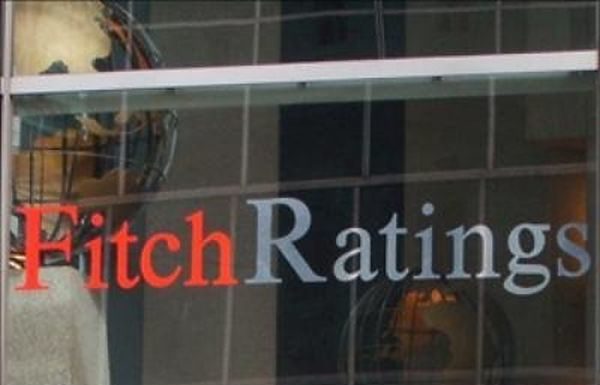 FITCH CONFERMA RATING ITALIA BBB, OUTLOOK NEGATIVO
