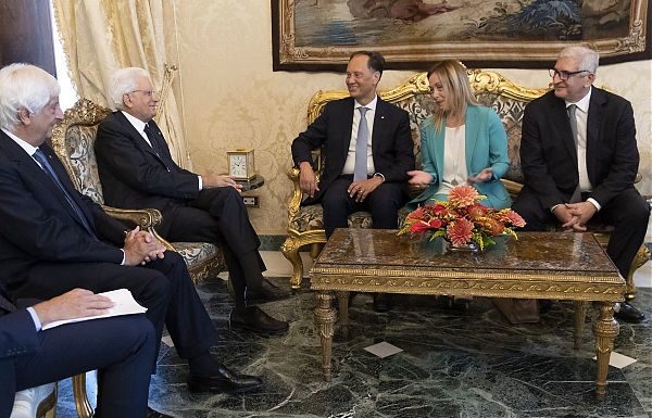 GOVERNO: MELONI “LE ELEZIONI SONO L’UNICA STRADA”