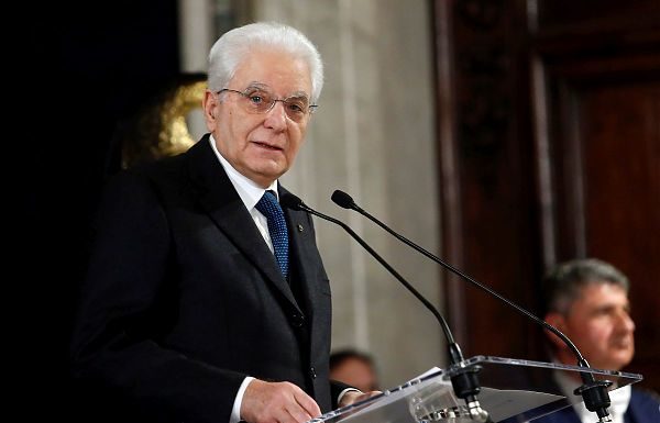 MATTARELLA “SERVONO DECISIONI CHIARE, DA MARTEDÌ NUOVE CONSULTAZIONI”