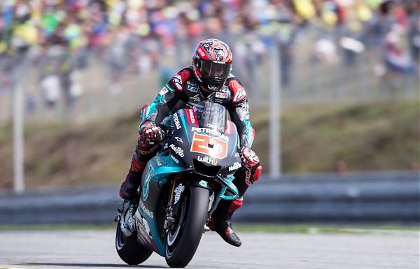 QUARTARARO DOMINA LE LIBERE DELLA MOTOGP A SILVERSTONE, 4^ ROSSI