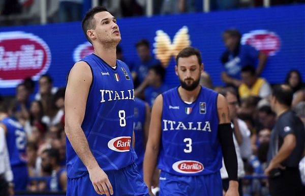 ITALBASKET SCONFITTA DALLA FRANCIA 80-82 IN AMICHEVOLE