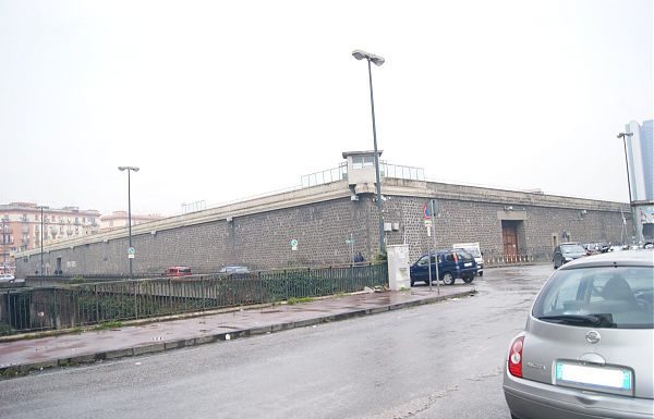 CARCERI: CATTURATO EVASO POGGIOREALE