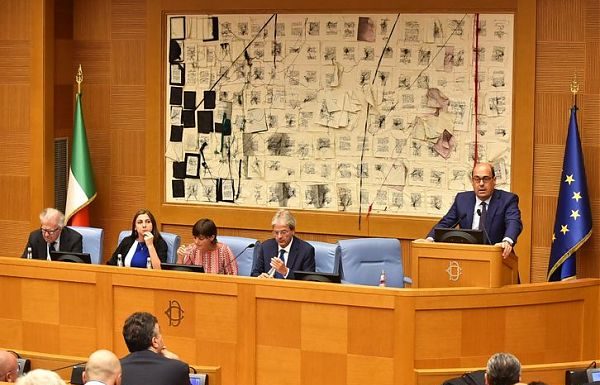 DA PD OK A ZINGARETTI PER VERIFICA GOVERNO, DI MAIO CHIEDE SOLUZIONI