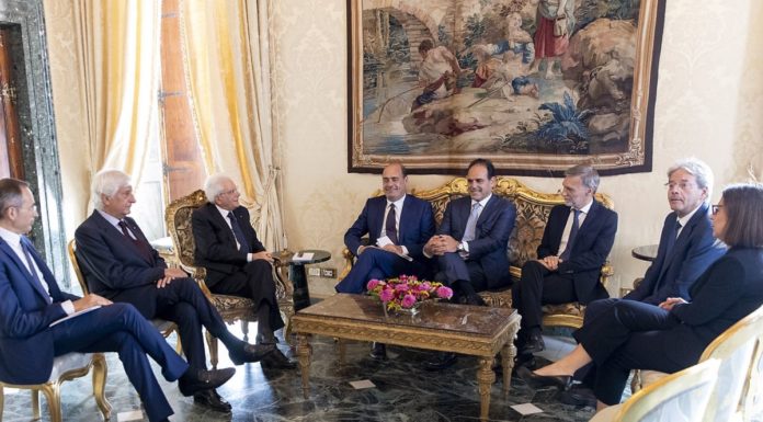 GOVERNO: ZINGARETTI “SI’ A NUOVO ESECUTIVO, MA NIENTE STAFFETTA”