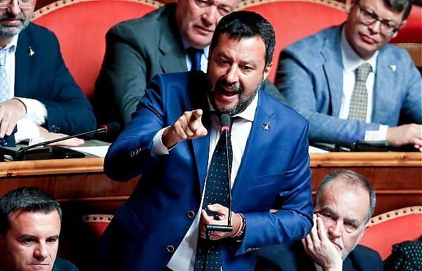 SALVINI “DA PD E M5S UN FURTO DI DEMOCRAZIA”