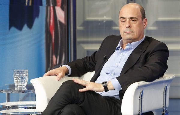 ZINGARETTI “TAGLIARE LE TASSE SUI SALARI MEDIO-BASSI”