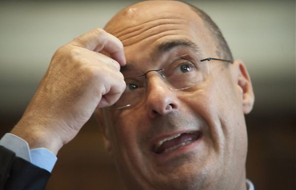 ZINGARETTI A CONTE “SERVE SVOLTA RADICALE SULL’IMMIGRAZIONE”