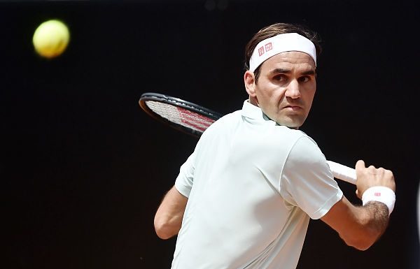 DIMITROV FERMA FEDERER AGLI US OPEN, SERENA WILLIAMS TRAVOLGENTE