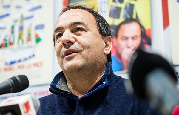 REVOCATO IL DIVIETO DI DIMORA PER L’EX SINDACO DI RIACE