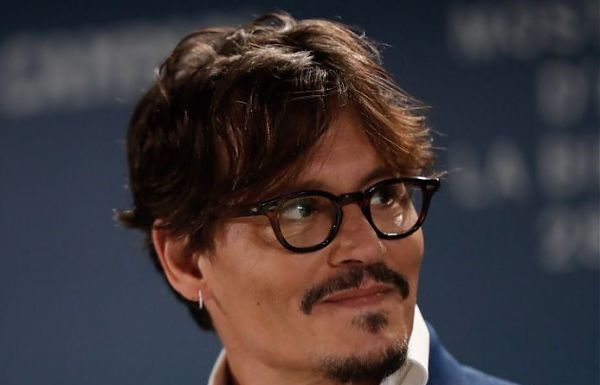 VENEZIA, WAITING FOR THE BARBARIANS CON JOHNNY DEPP CHIUDE IL CONCORSO