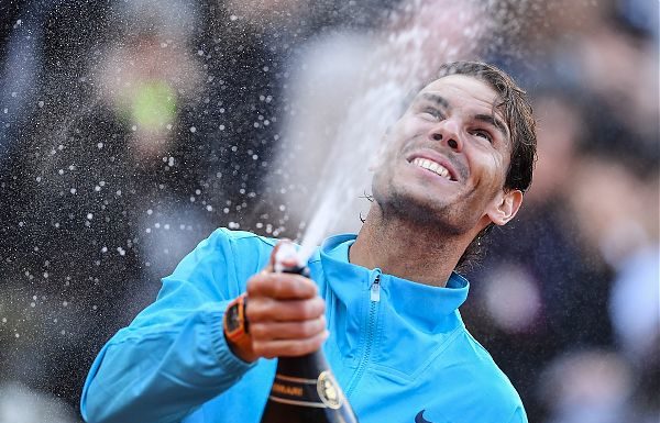 NADAL CALA IL POKER AGLI US OPEN, MEDVEDEV SCONFITTO IN CINQUE SET